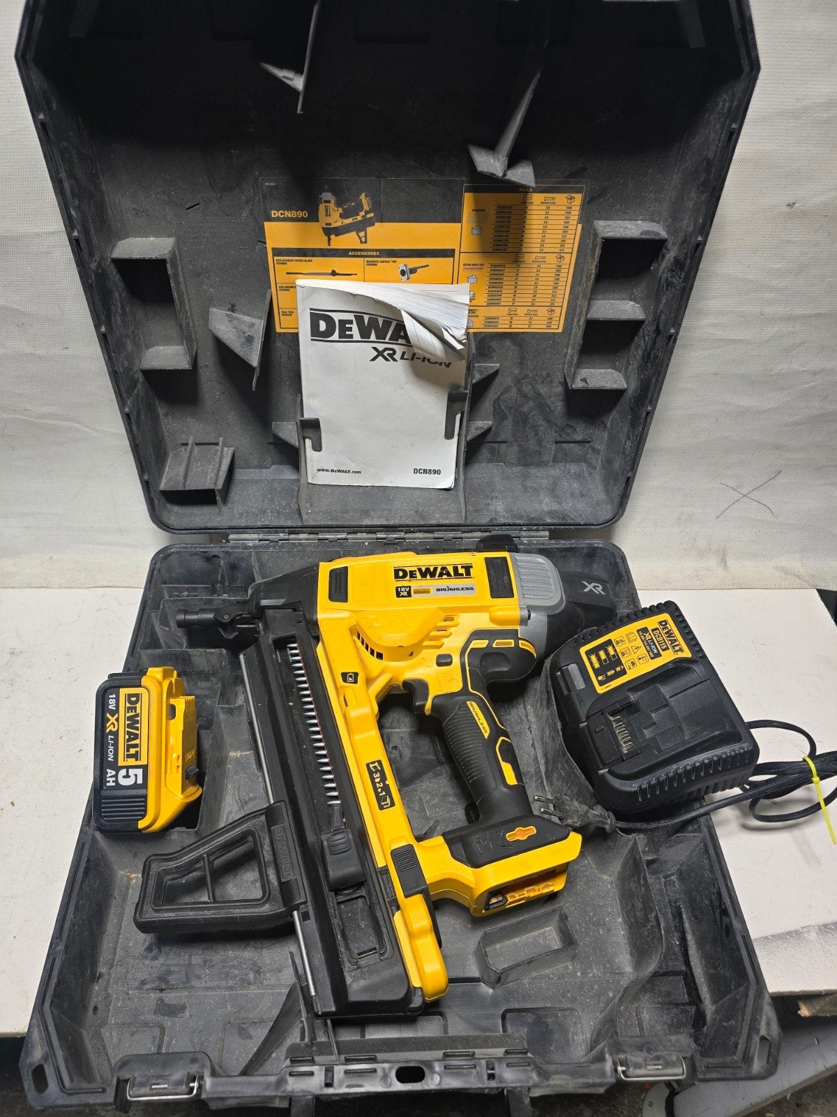 DeWalt betontacker DCN890 18V set, Ophalen of Verzenden, Dewalt, N.v.t, N.v.t