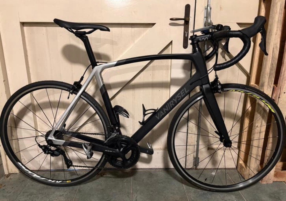 Van Rysel VR 900 CF Carbon, Carbon, Zo goed als nieuw, Meer dan 20 versnellingen, Ophalen