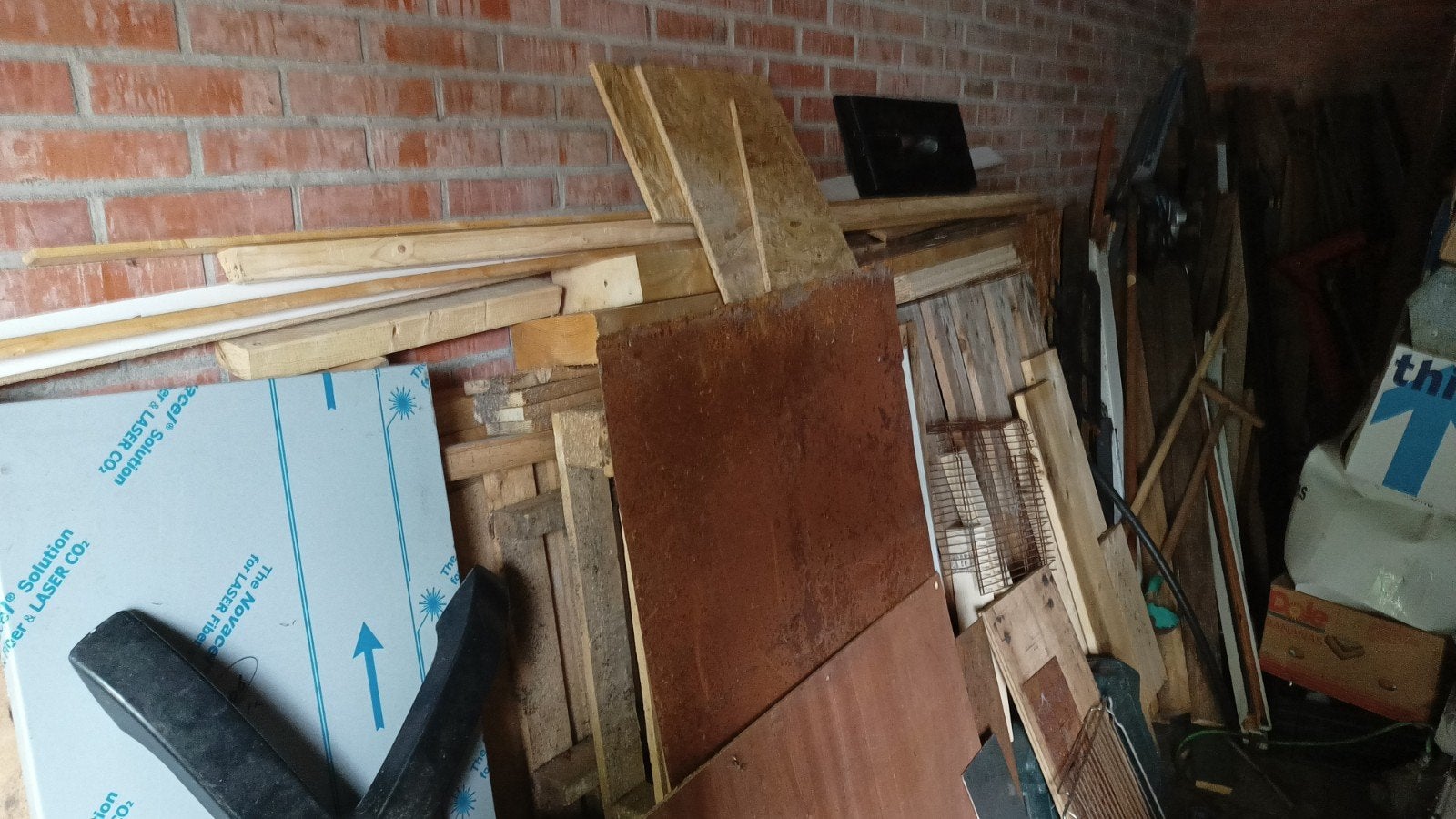 Diverse partij hout: planken, balken, pallets, Doe-het-zelf en Verbouw, Hout en Planken, Gebruikt, Minder dan 25 mm, Grenen, Ophalen of Verzenden