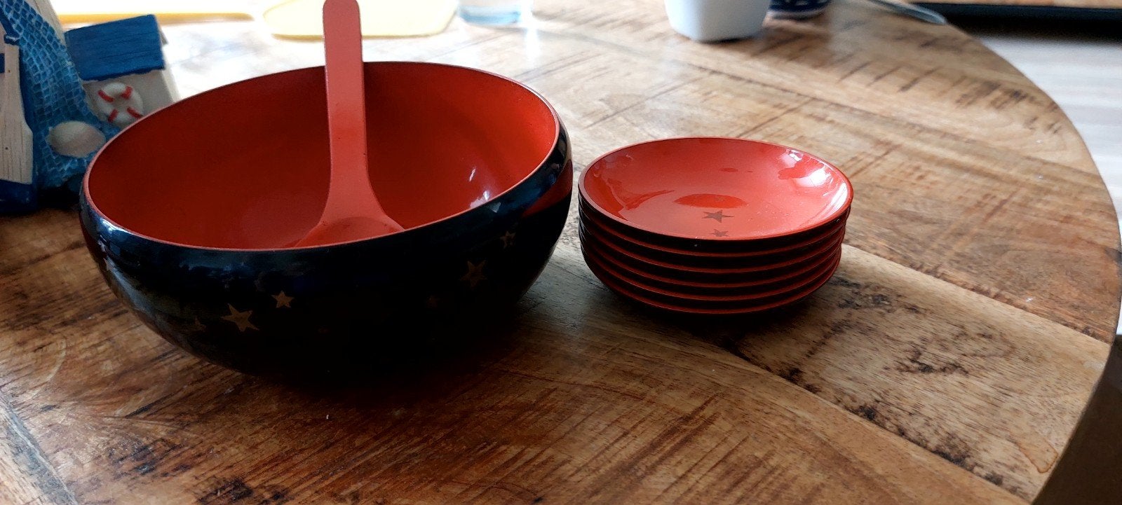 pinda schaaltje, Ophalen, Rood, Schaal