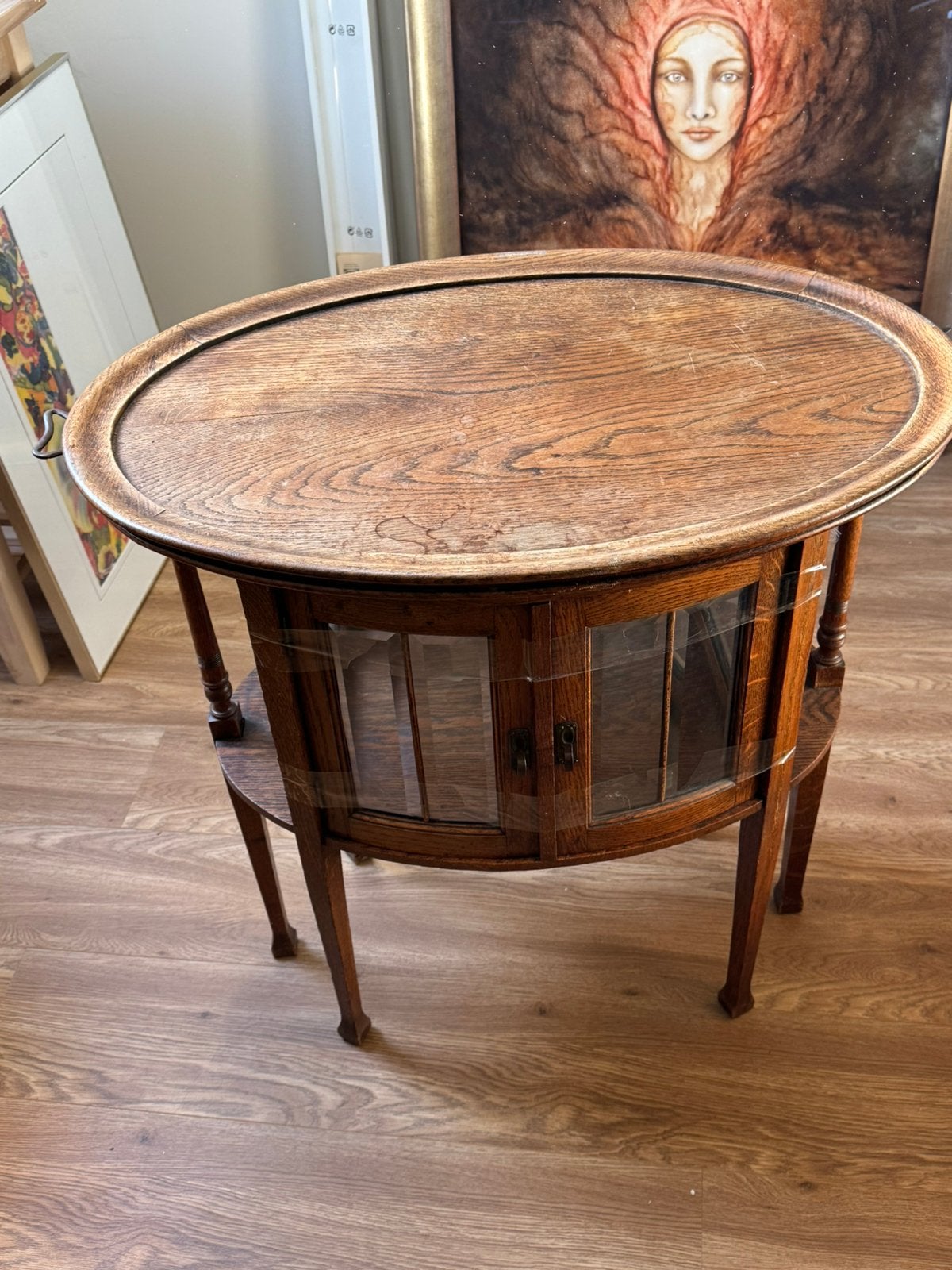 Antiek thee tafel/ kastje, Ophalen