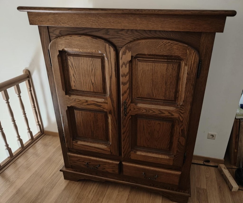 Massieve eiken kast – in topstaat, Ophalen
