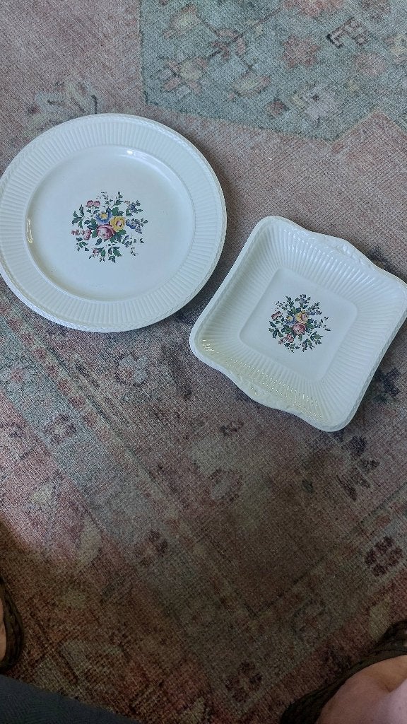 Twee taart gebakschalen Conway wedgwood, Ophalen of Verzenden, Wedgwood, Aardewerk, Schaal of Schalen