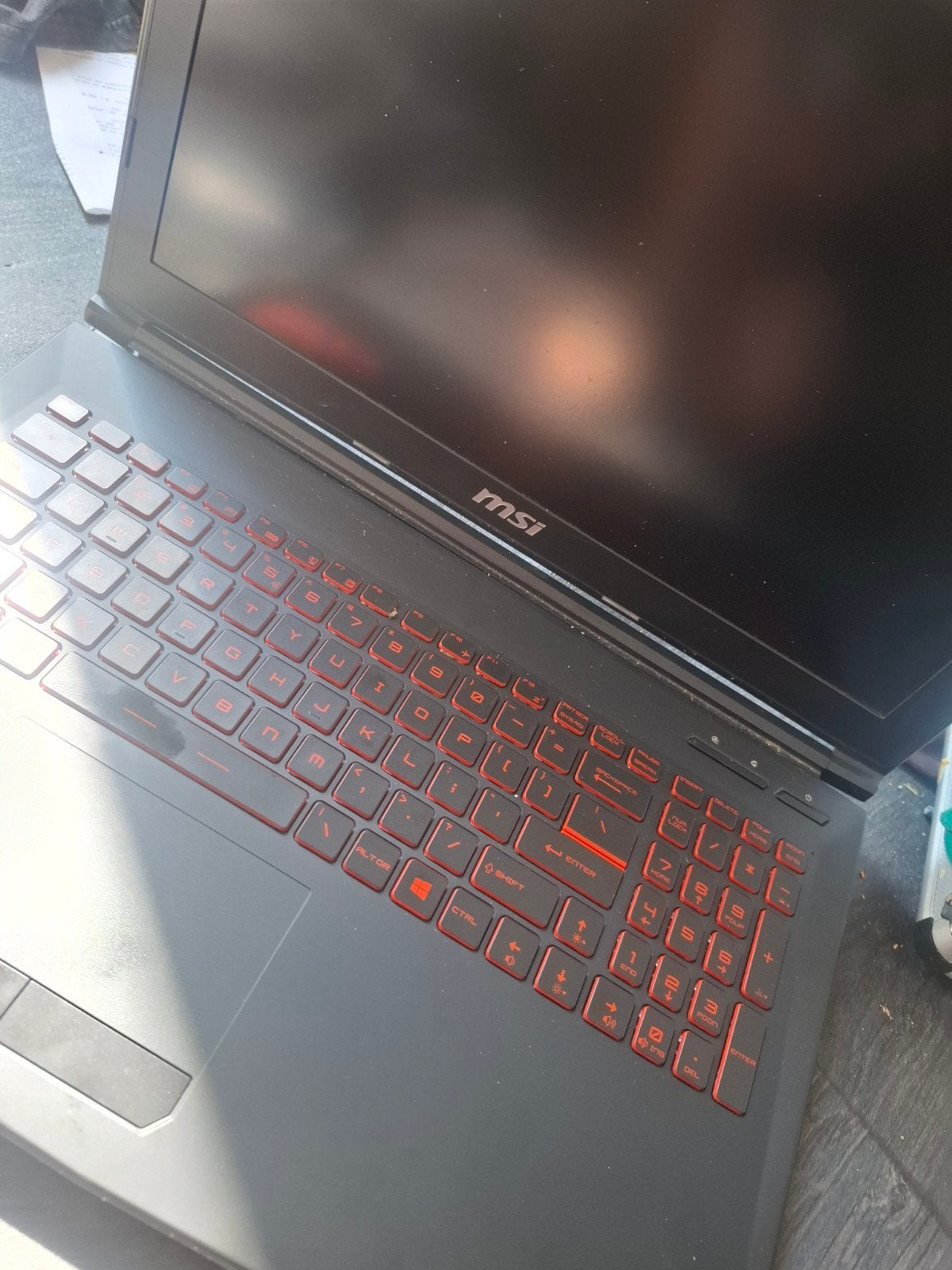MSI Gaming Laptop i5-7300HQ GTX 1050 (Scharnier defect), Computers en Software, Windows Laptops, 15 inch, 2 tot 3 Ghz, Gaming