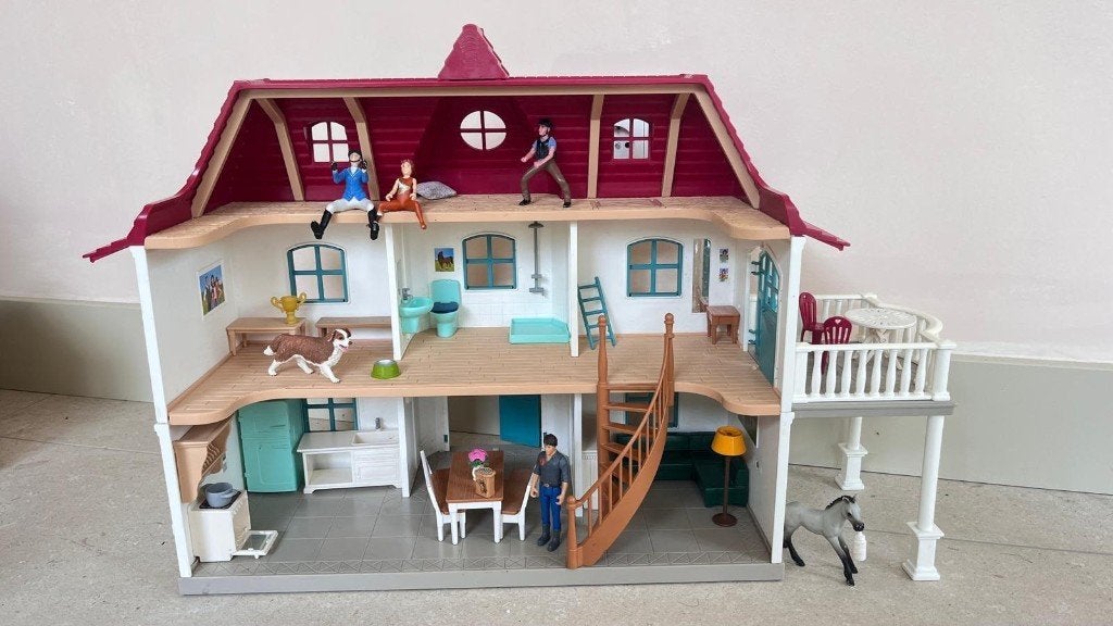 Schleich Horse Club 42551 – Lakeside Landhuis en stal, Ophalen of Verzenden, Gebruikt, Jongen of Meisje