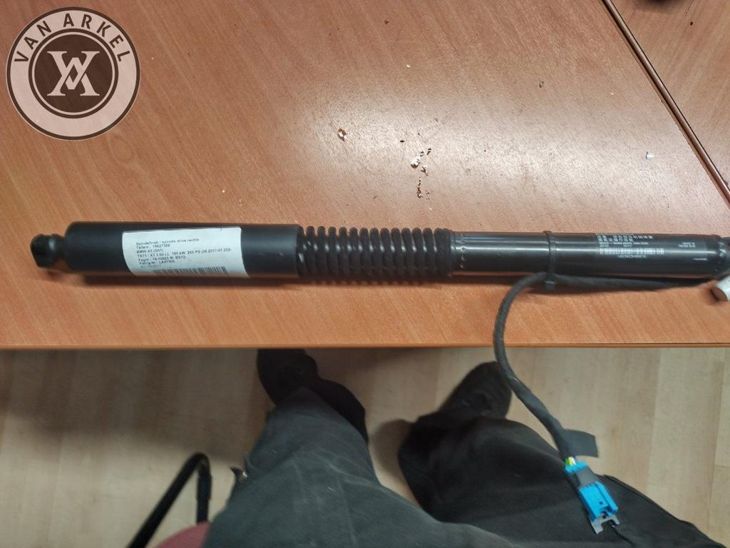 bmw x3 g01 achterklep gasveer elc 15627366, Auto-onderdelen, Gebruikt, -, -, Ophalen of Verzenden