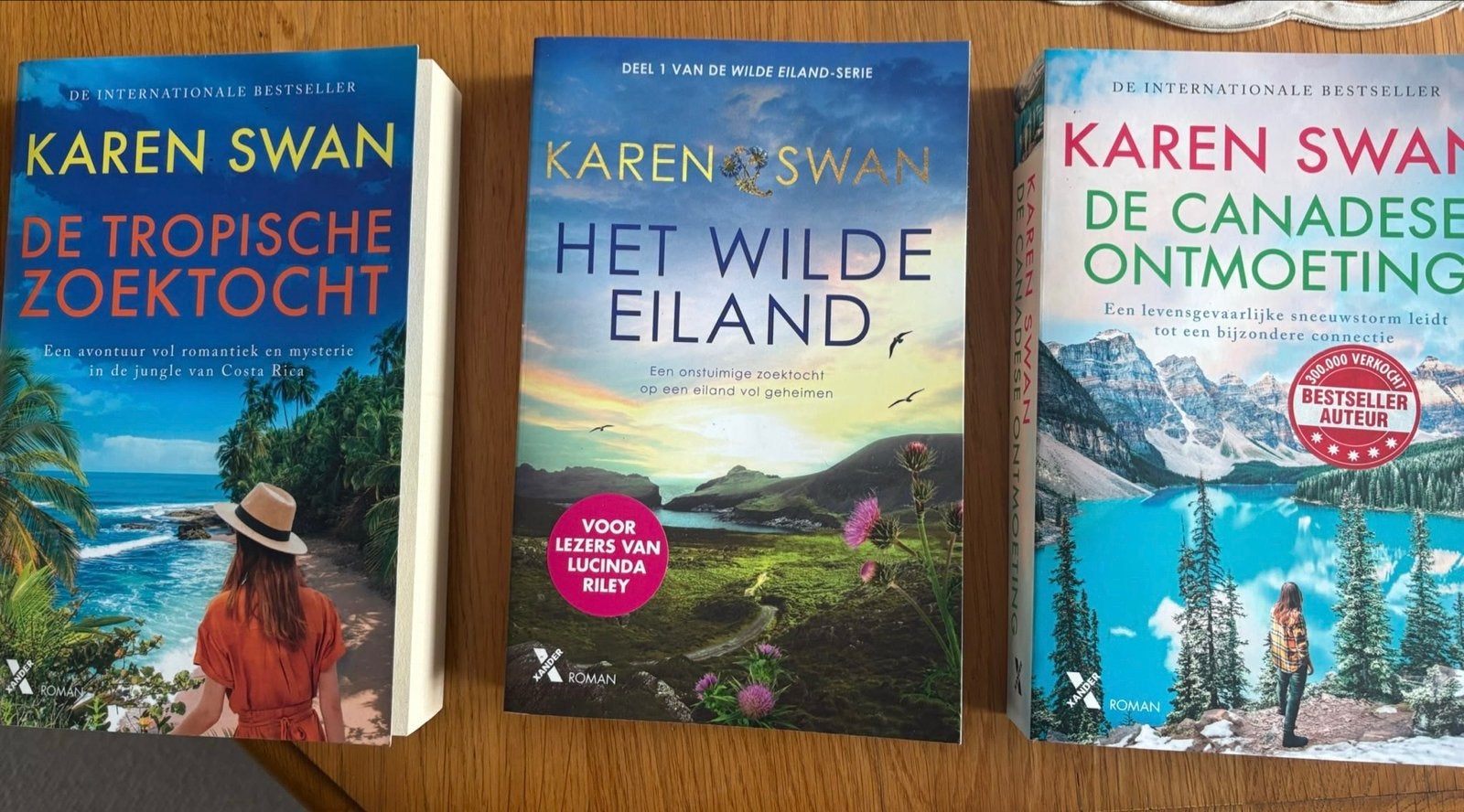 Karen Swan Boeken: De Tropische Zoektocht, Het Wilde Eiland, Boeken, Ophalen of Verzenden, Zo goed als nieuw, Nederland