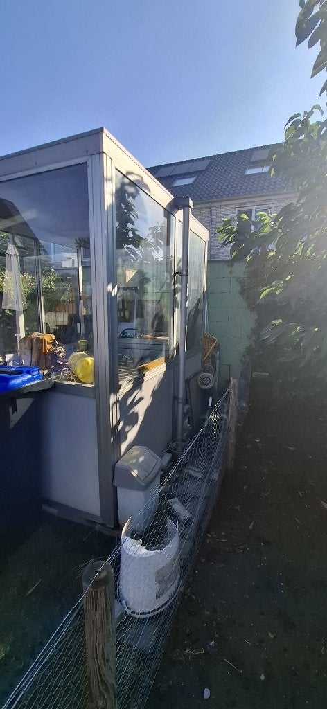Bushokje of opslaghok, Tuin en Terras, Tuinhuizen, Overige materialen, Gebruikt, 3 ramen of meer, Overige typen