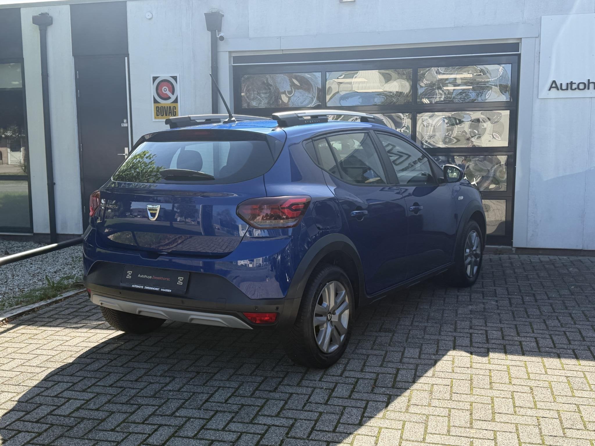 Dacia Sandero Stepway 1.0 TCe 90 Comfort Automaat | 30.840 k, Auto's, Stof, Euro 6, Bedrijf, 91 pk