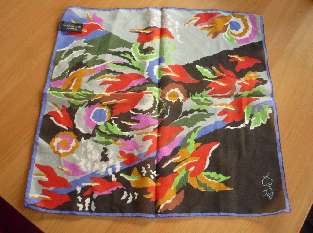Vintage Blauw paars voile doek sjaal bandana Loulou Cacharel, Ophalen of Verzenden, Zo goed als nieuw, Maat 46/48 (XL) of groter