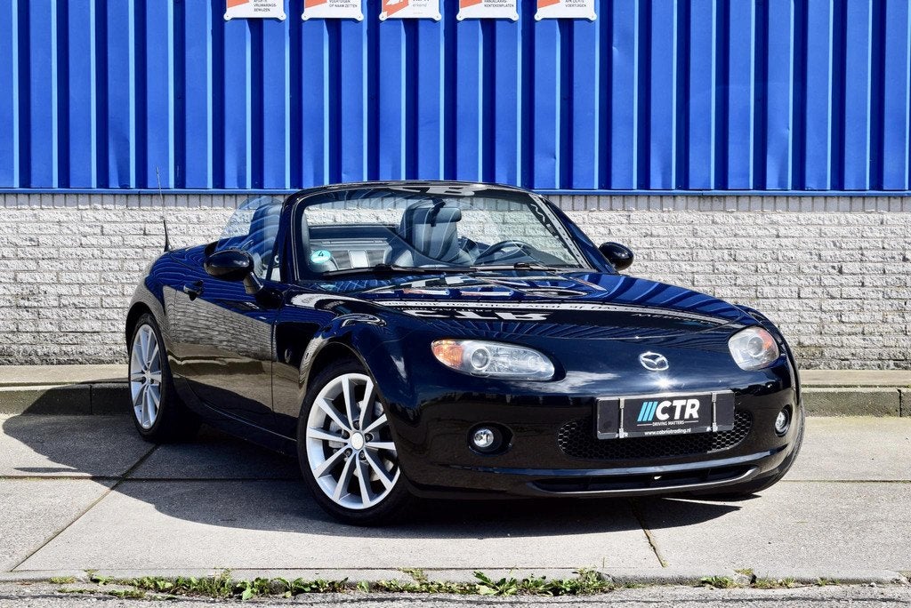Mazda MX-5 Roadster Coupé 1.8 Touring, Auto's, Achterwielaandrijving, Gebruikt, Zwart, 4 cilinders
