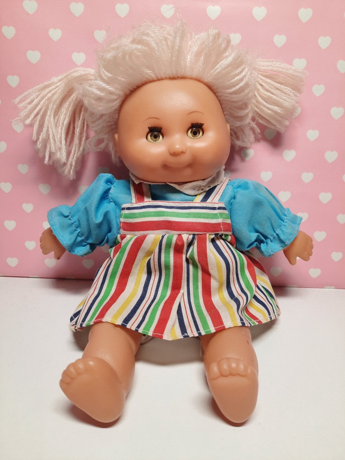 Vintage popje met slaapoogjes - 23 cm, Ophalen of Verzenden