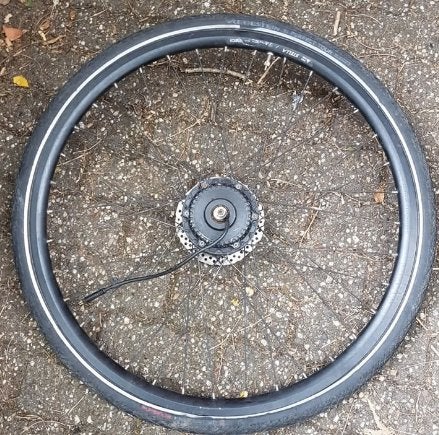 Stella voorwiel met Cobra motor 250W 28 inch/ 6 pins, Ophalen of Verzenden, Zo goed als nieuw, Elektrische fiets, Motor