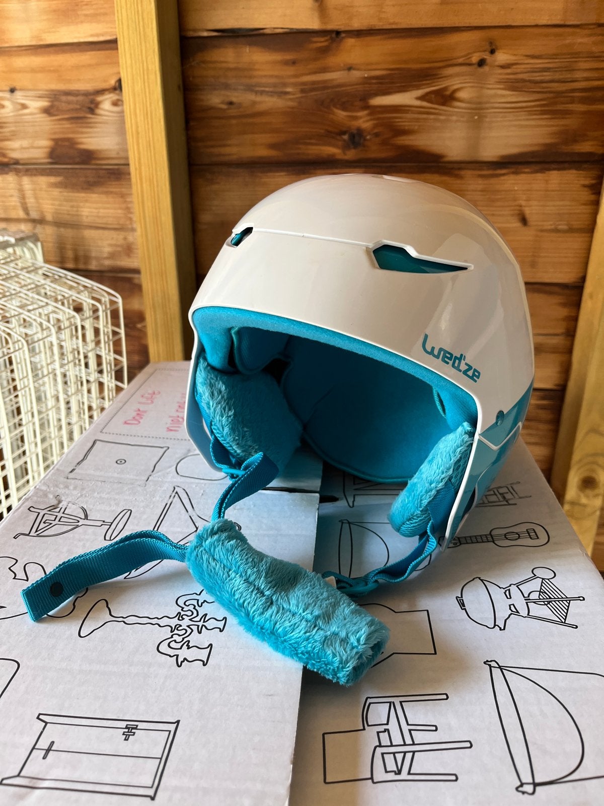 Wed'ze Skihelm Junior - Zo goed als nieuw, Overige typen, Zo goed als nieuw, Skiën, Ophalen
