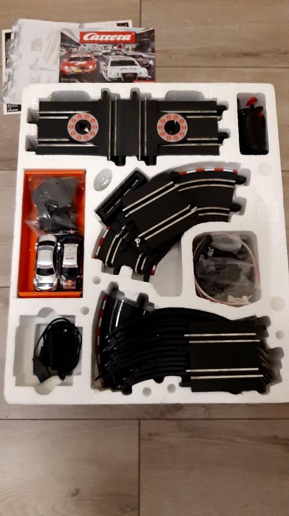 2x racebaan carrera, Ophalen of Verzenden, Zo goed als nieuw, Elektrisch, Carrera