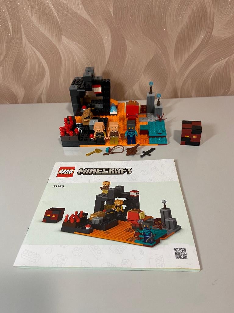 Lego - Minecraft  - 21185 - The Nether Bastion - compleet, Compleet, Gebruikt, Minecraft, Lego