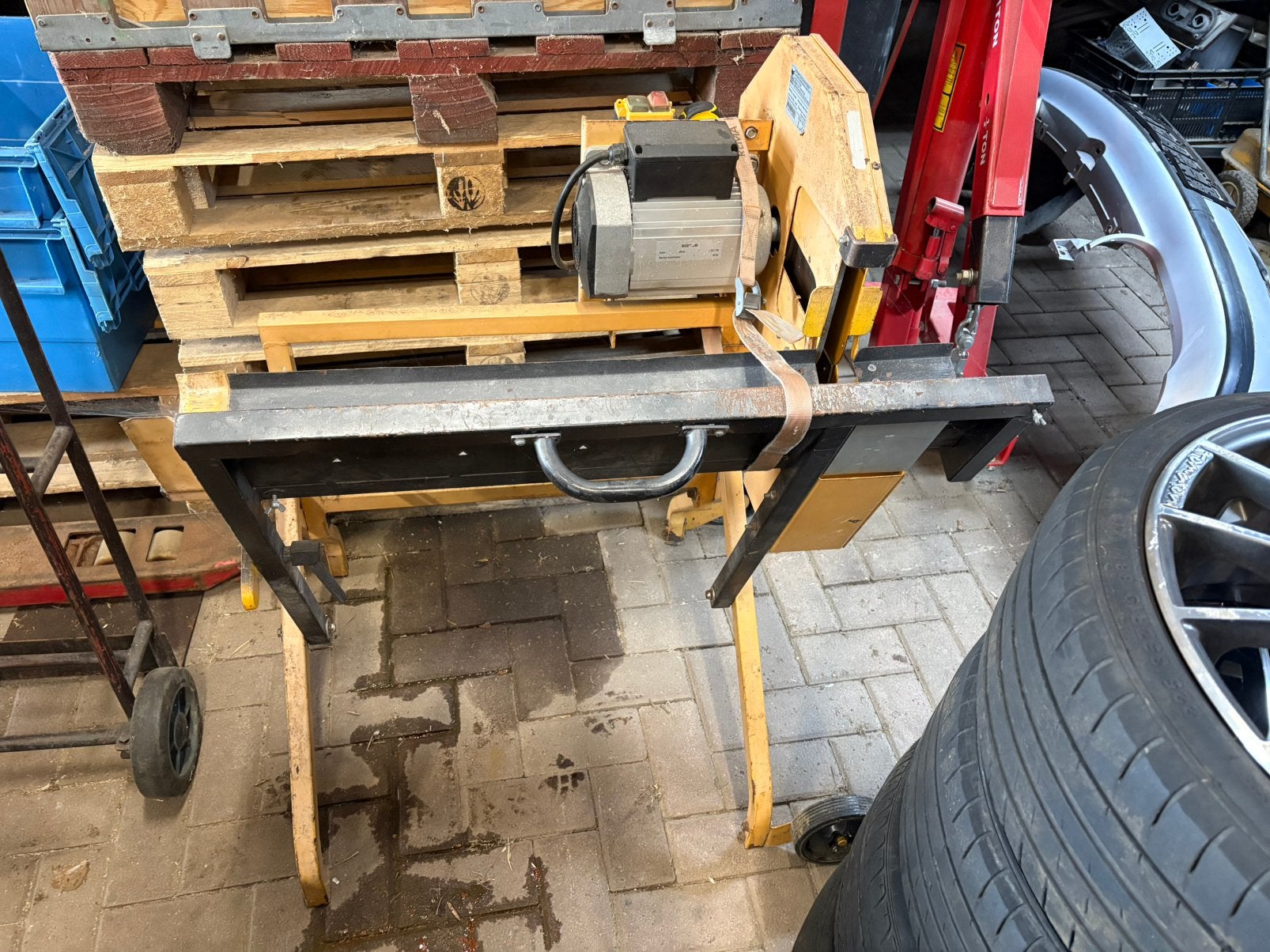 Wipzaag brandhout zaag bomenzaag, Ophalen, 70 mm of meer, Zo goed als nieuw, Lintzaag