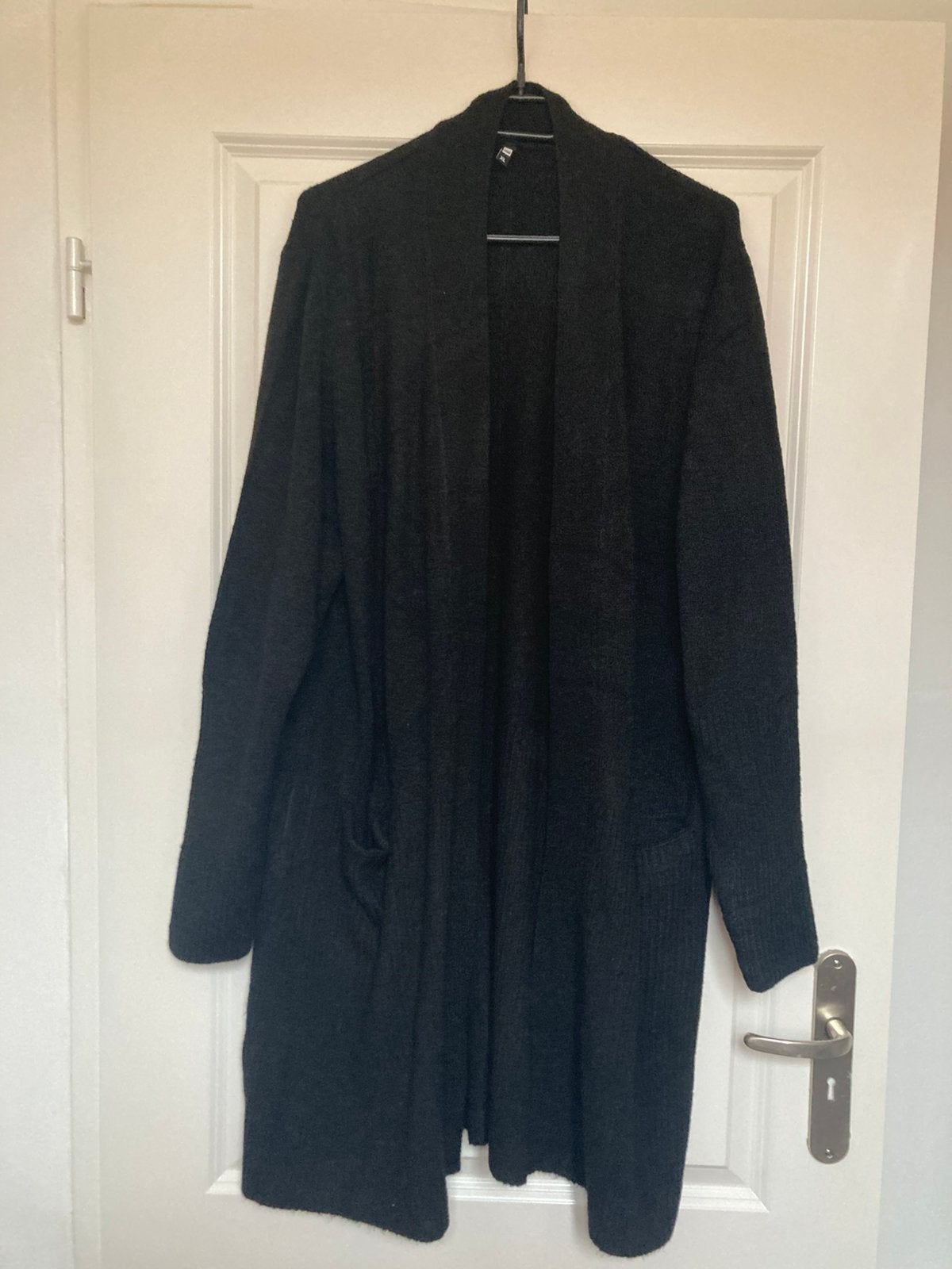 Hema vest, Ophalen, Zo goed als nieuw, Maat 46/48 (XL) of groter, Zwart