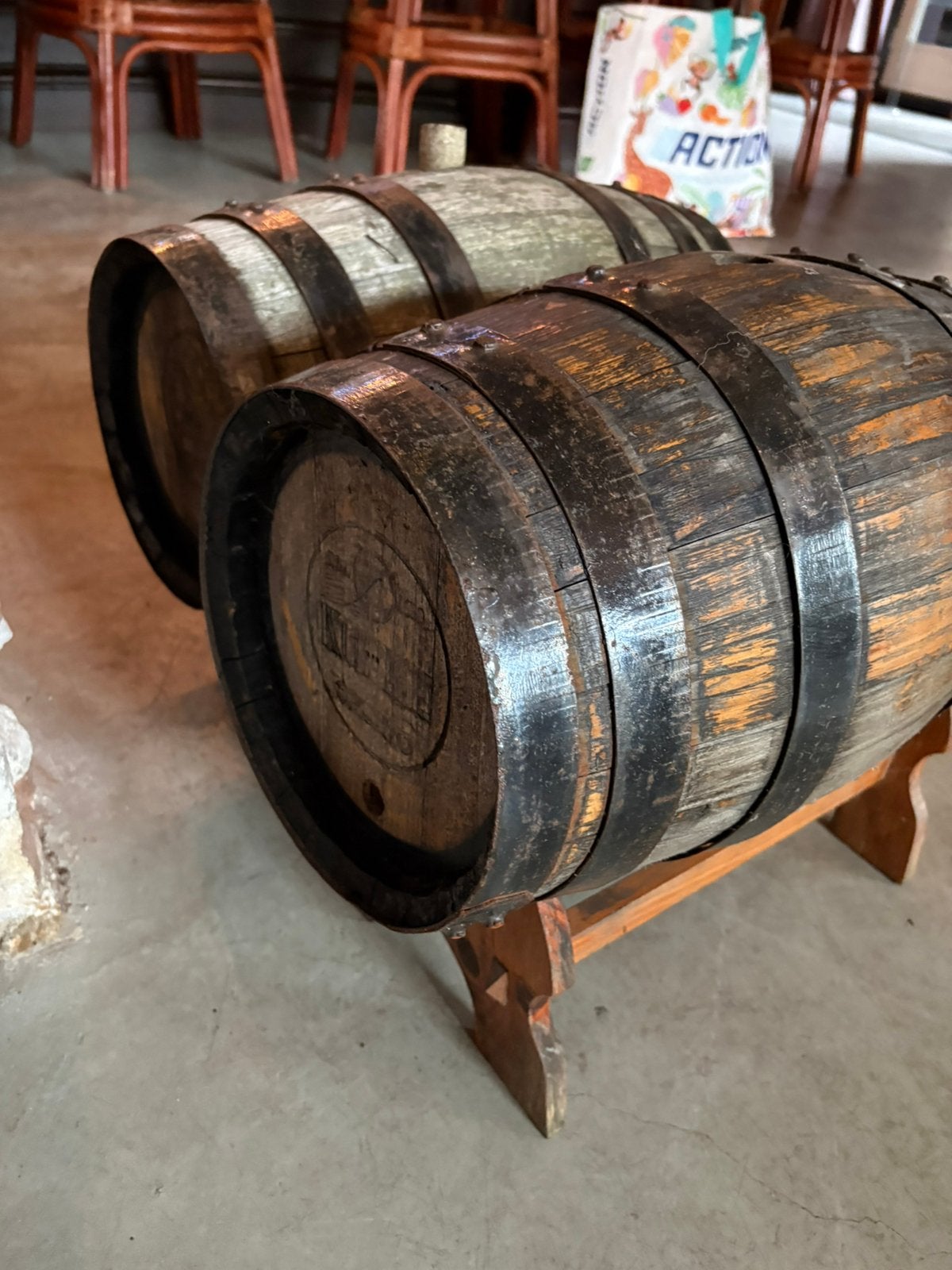 Sierlijke wijnvaten, Minder dan 75 liter, Ophalen of Verzenden, Zo goed als nieuw, Hout
