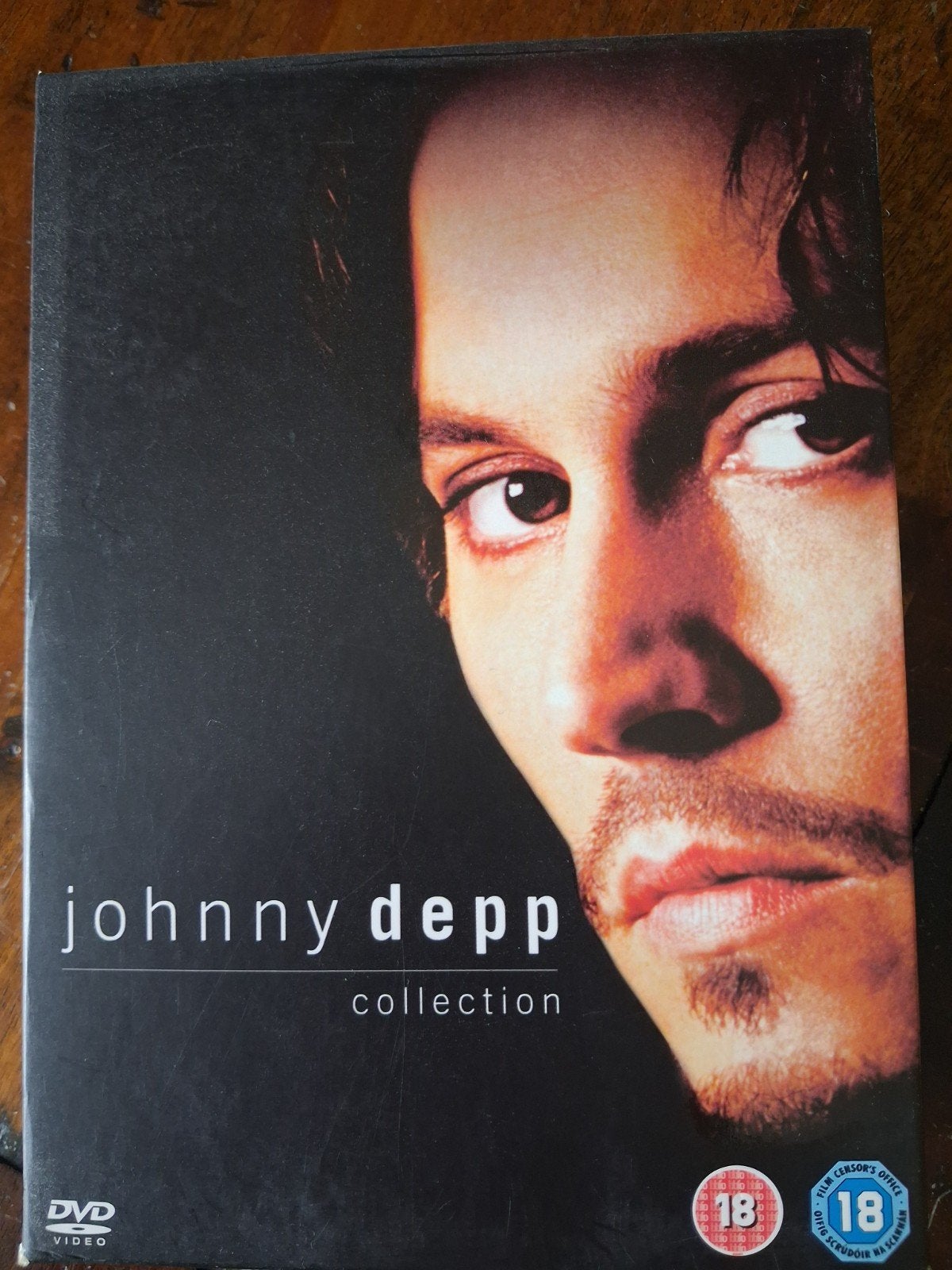 Johnny Depp collection, Vanaf 16 jaar, Verzenden, Zo goed als nieuw, Engels