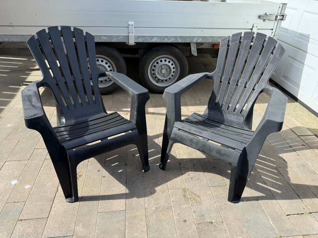 Twee tuin relaxstoelen, Kunststof, Zo goed als nieuw, Loungeset, Stoel