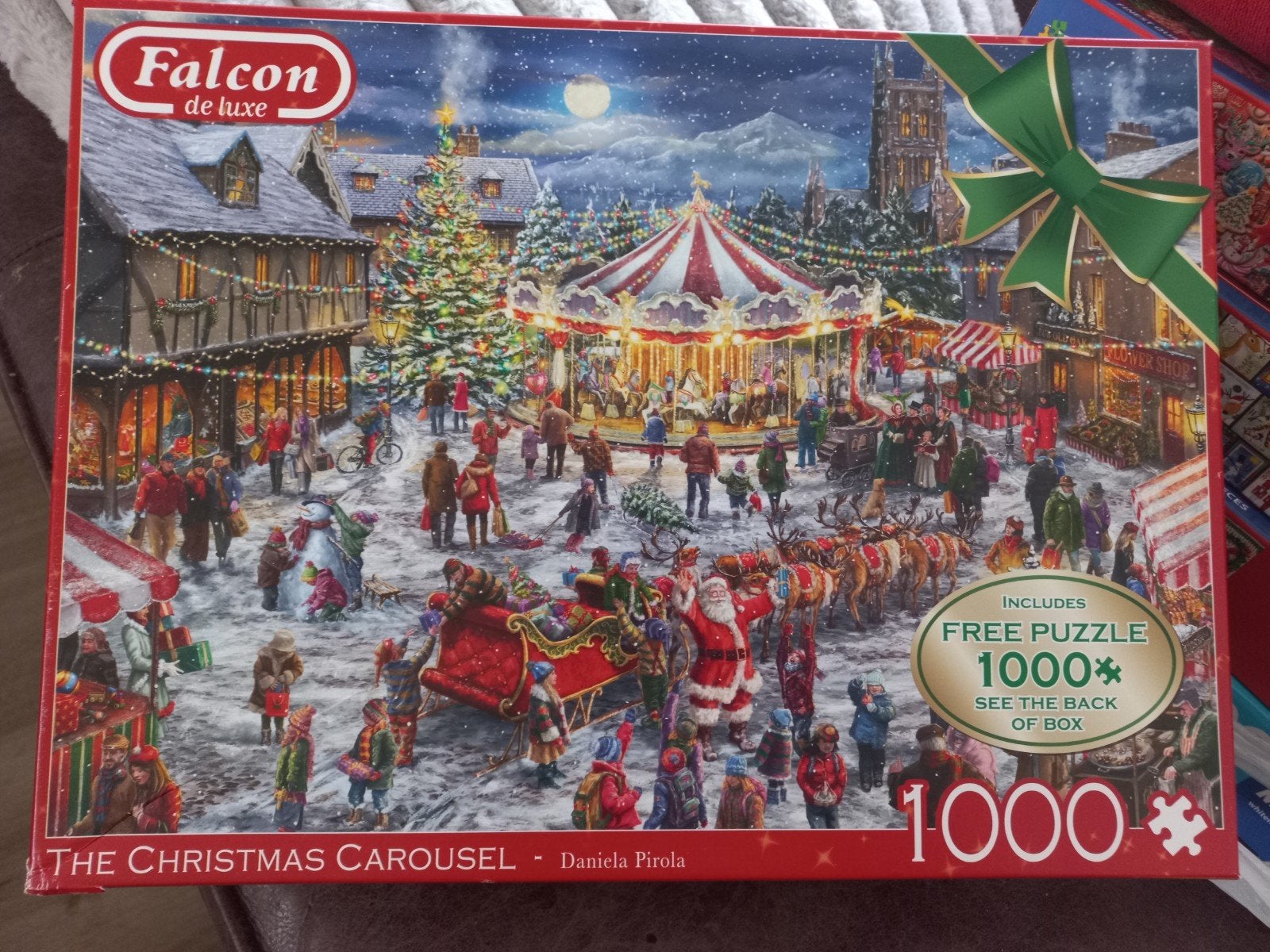 Falcon - Christmas Carousel - 2x1000, Hobby en Vrije tijd, Ophalen of Verzenden, 500 t/m 1500 stukjes, Zo goed als nieuw