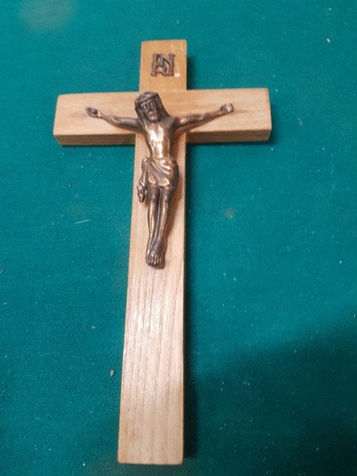 Kruisbeeld hout met koperen jezus, Ophalen of Verzenden