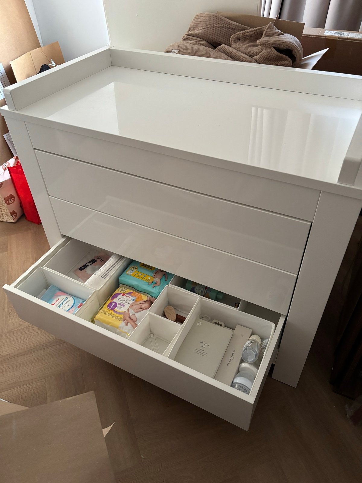 Commode, Kinderen en Baby's, Kinderkamer | Commodes en Kasten, Gebruikt, Commode, 90 tot 105 cm, 100 cm of meer, 50 tot 70 cm