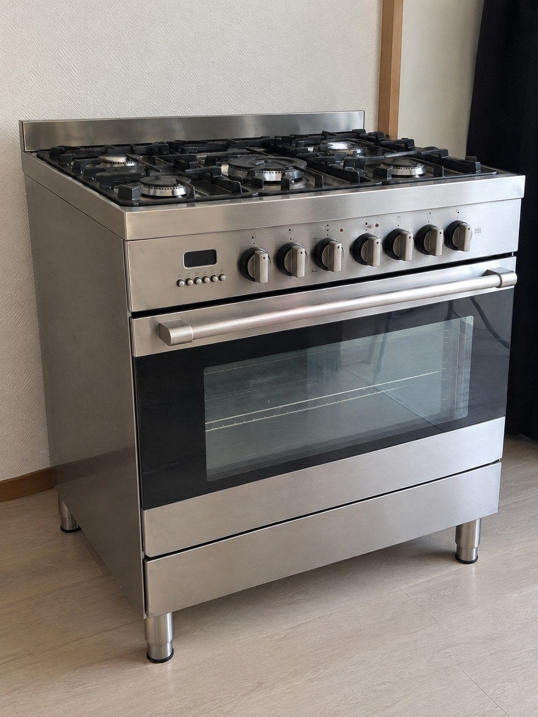 Etna gasfornuis 5 pits - oven defect, Ophalen, 60 cm of meer, Gas, Niet werkend