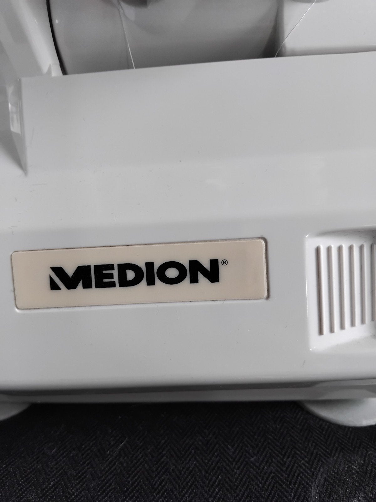 Medion lockmahine, Zo goed als nieuw, Lockmachine, Industrieel, Ophalen