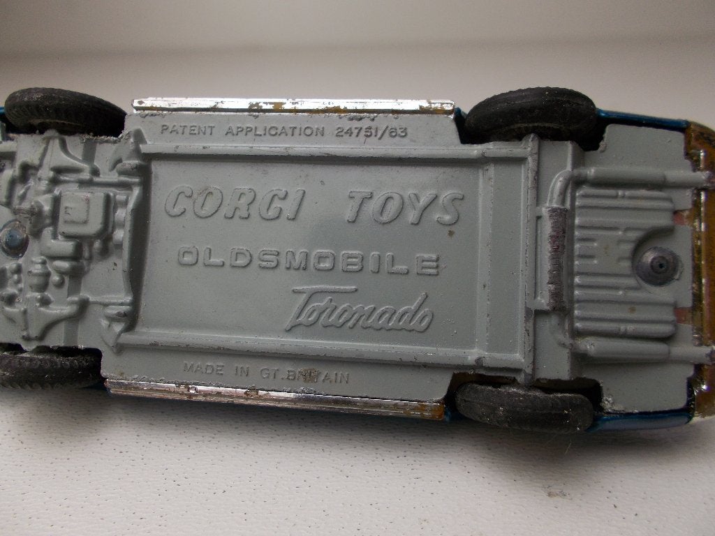 1966 Corgi Toys 264 OLDSMOBILE TORONADO., Ophalen of Verzenden, Zo goed als nieuw, Auto, Corgi