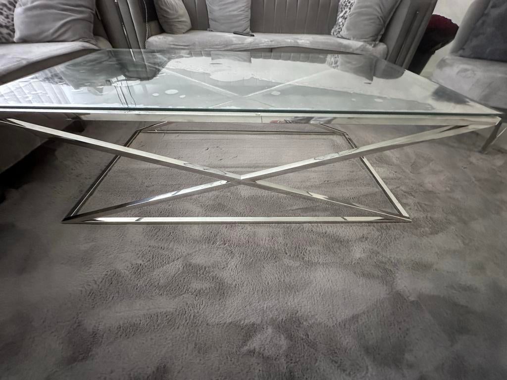 Glazen salontafel met metalen frame, Huis en Inrichting, Tafels | Salontafels, 100 tot 150 cm, Minder dan 50 cm, Rechthoekig, 50 tot 100 cm