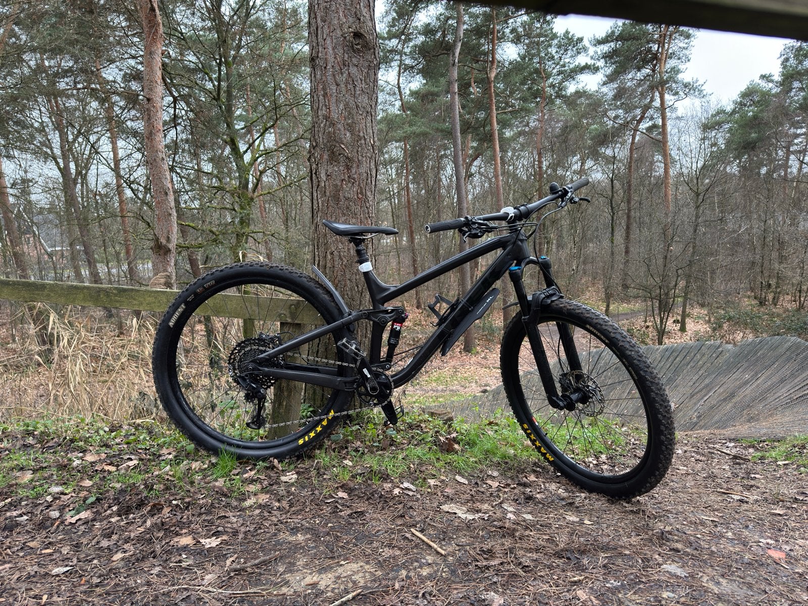 Trek Fuel EX 8 (ruilen voor Canyon Stitched 720), Fietsen en Brommers, Fietsen | Mountainbikes en ATB, Ophalen, Gebruikt, Schijfrem