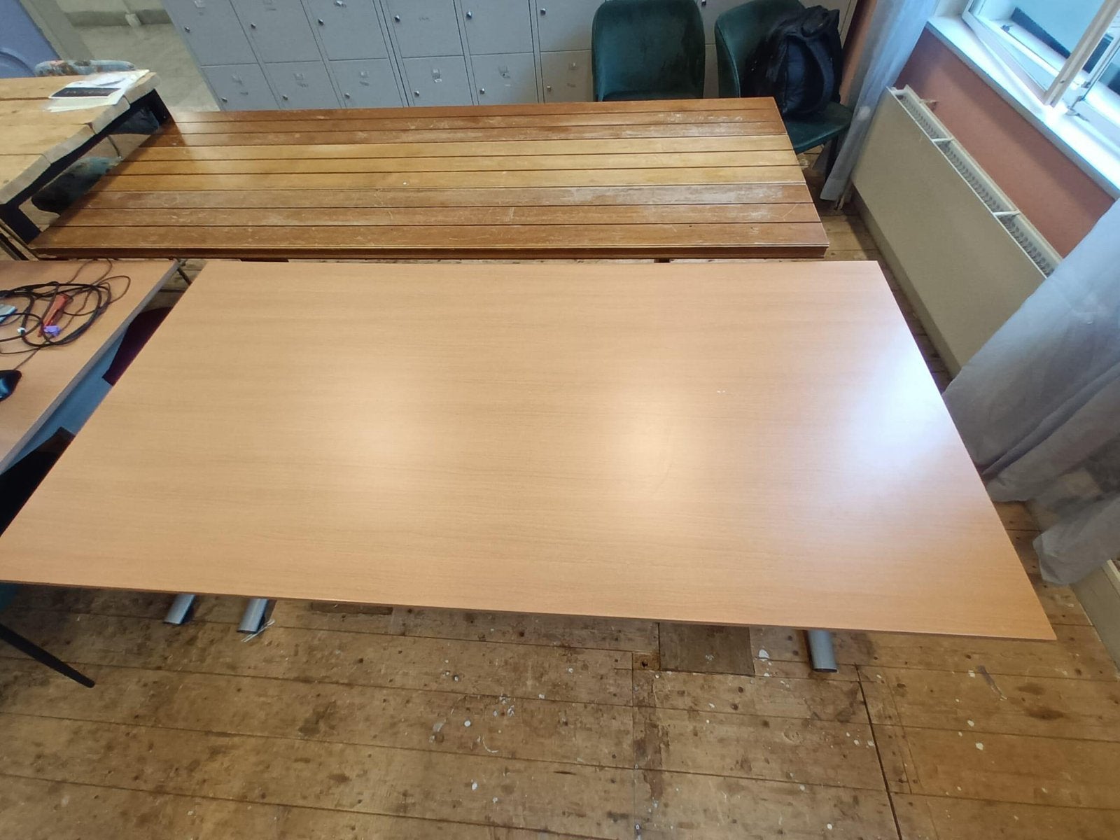 2 bureaus, Ophalen, Gebruikt, 90 cm, 180 cm