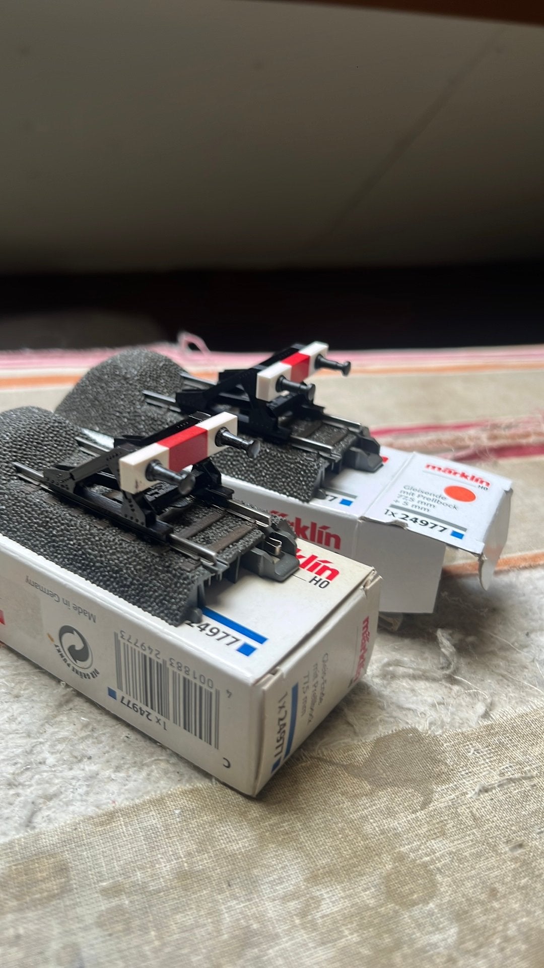 Te koop 2 x stootblok van marklin C 24977, Wisselstroom, Wagon, Ophalen of Verzenden, Zo goed als nieuw