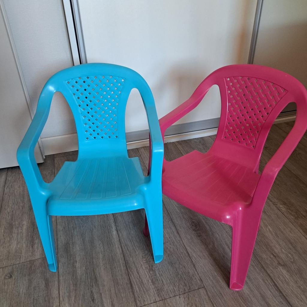 Kinder stoeltjes, Ophalen, Gebruikt, Tafel(s) en Stoel(en)