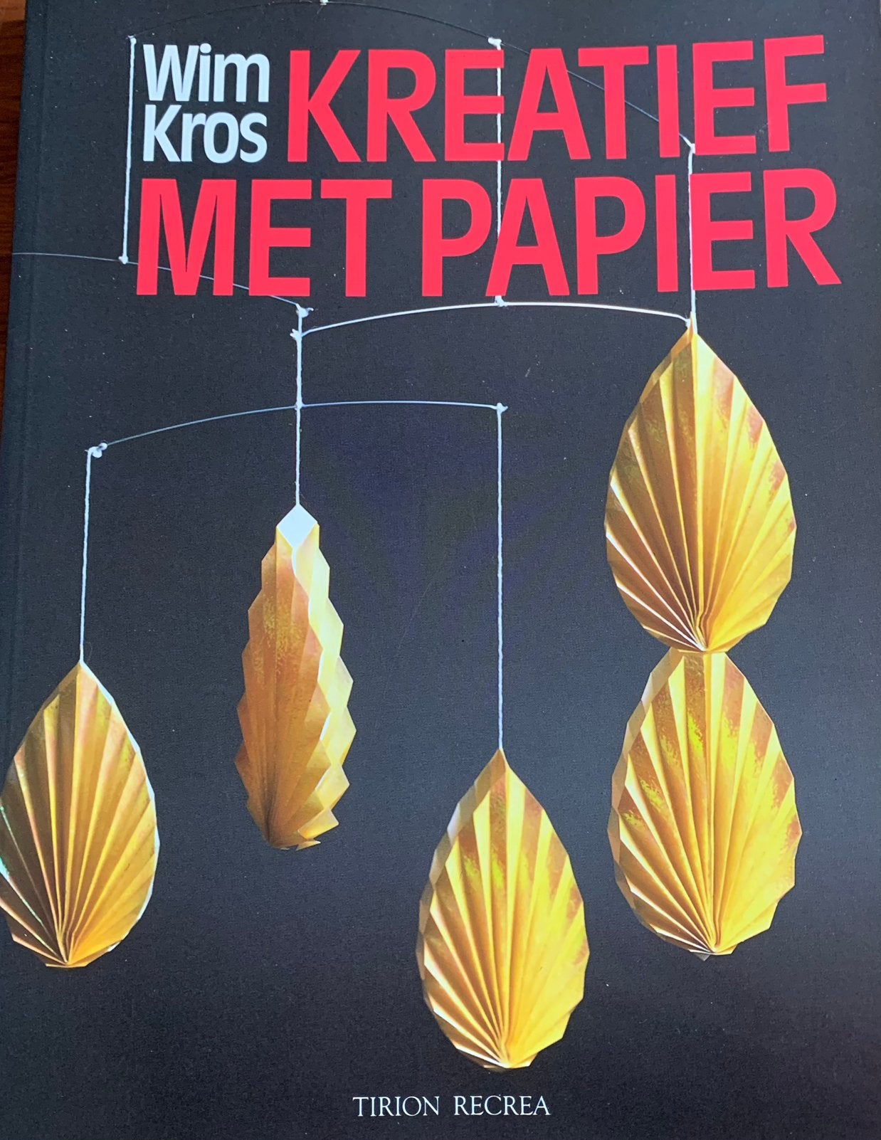 Kreatief met papier Wim Kros, Ophalen of Verzenden, Zo goed als nieuw, Overige onderwerpen