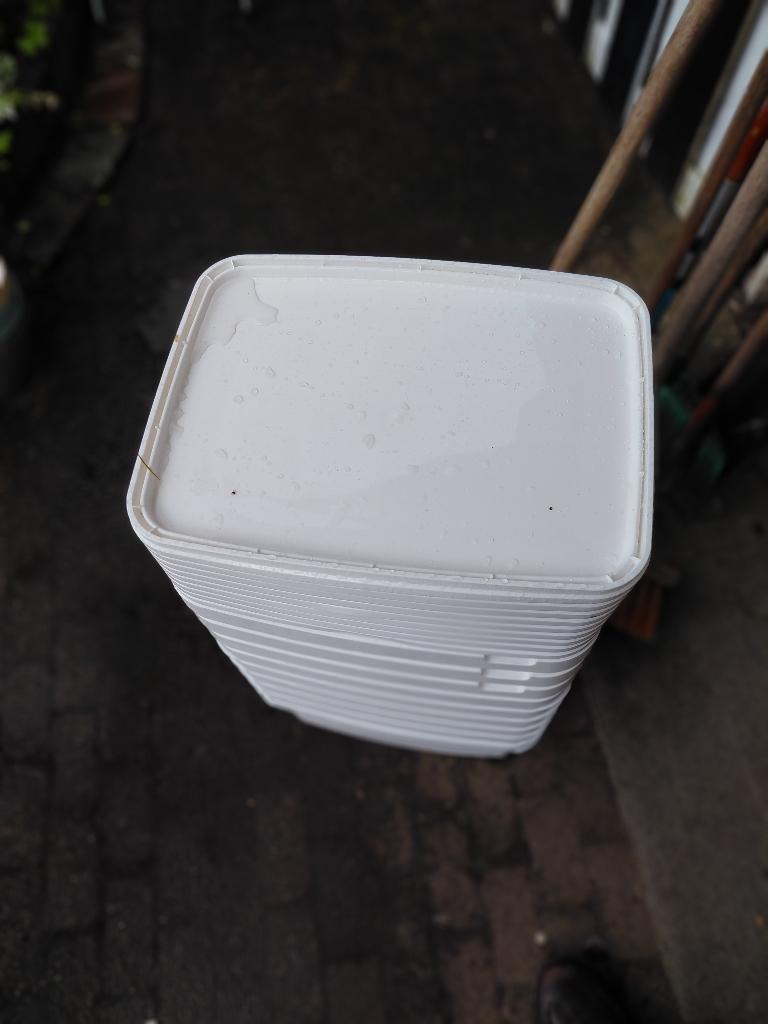 Plastic bakken, Doe-het-zelf en Verbouw, Kratten en Dozen, Minder dan 50 cm, Ophalen of Verzenden, Zo goed als nieuw, Minder dan 40 cm