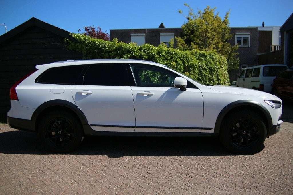 Volvo V90 Cross Country | Pilot assist | 2.0 T6 AWD/Pilot as, Auto's, Volvo, 12 maanden, 4 cilinders, 320 pk, Leder
