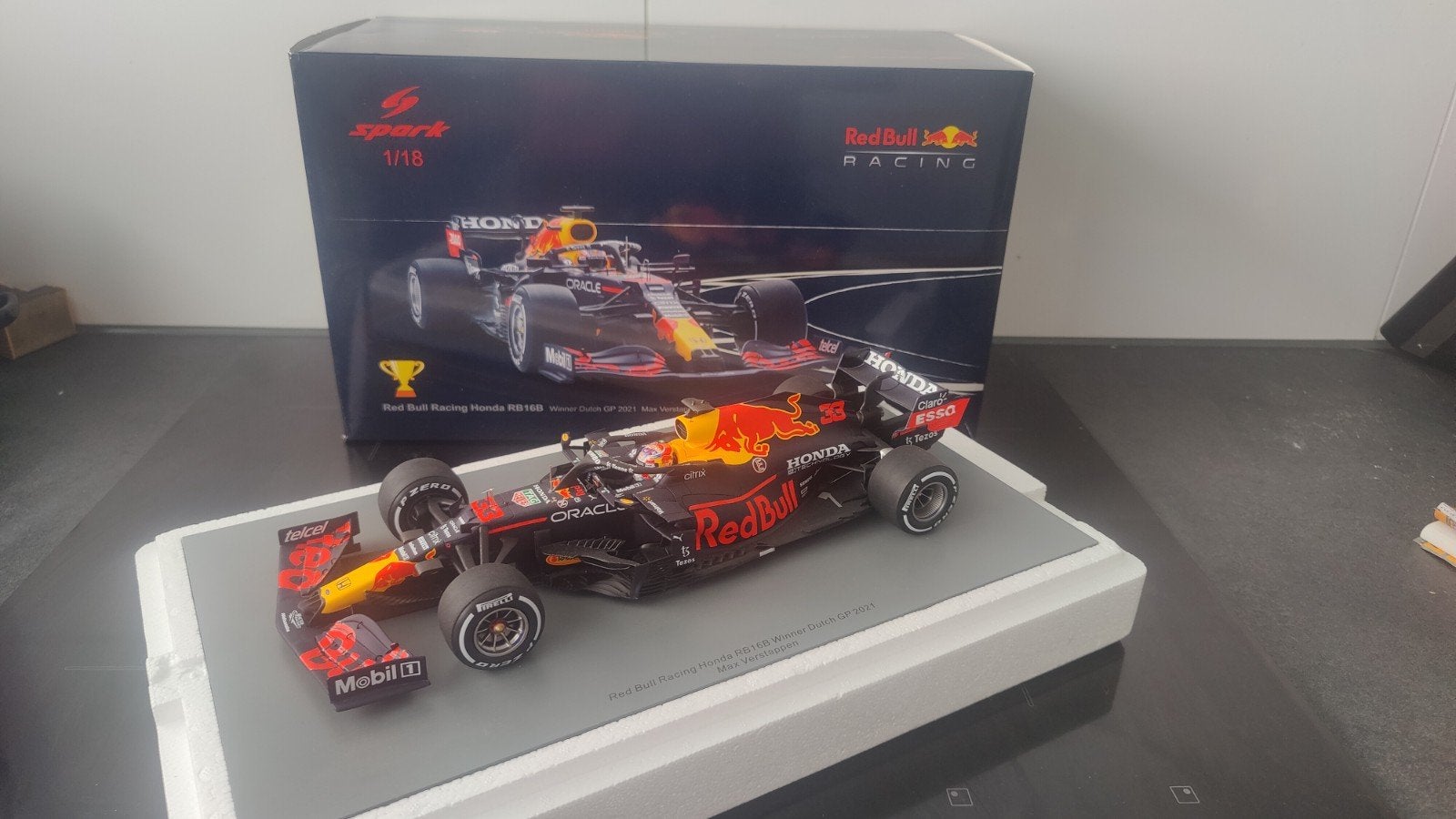 Max Verstappen 1:18 Formule 1 auto Zandvoort 2021, Hobby en Vrije tijd, Modelauto's | 1:18, Ophalen of Verzenden, Overige merken