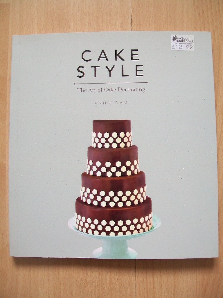 Cake Style - The art of cake decorating - Annie Dam, Ophalen of Verzenden, Zo goed als nieuw, Taarten, Boek of Tijdschrift