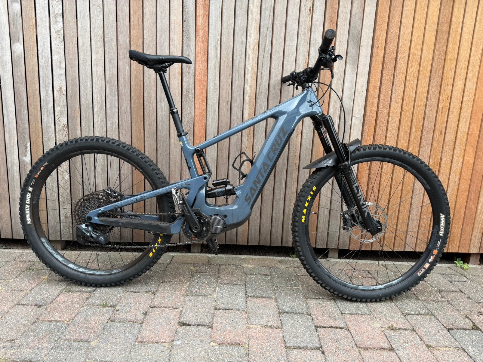 Santa Cruz Heckler – Carbon E-bike, Zo goed als nieuw, Schijfrem, Ophalen, Overige merken