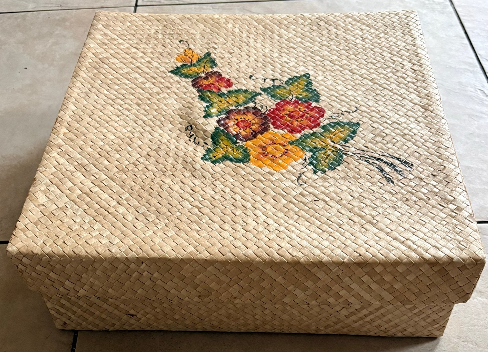 Indonesische opbergdoos van gevlochten materiaal, Ophalen, Overige materialen, Minder dan 50 cm, Minder dan 50 cm