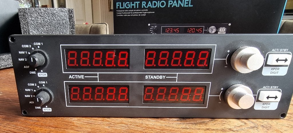 Logitech Pro Flight Radio Panel, Ophalen of Verzenden, Zo goed als nieuw, Logitech, Thrustmaster