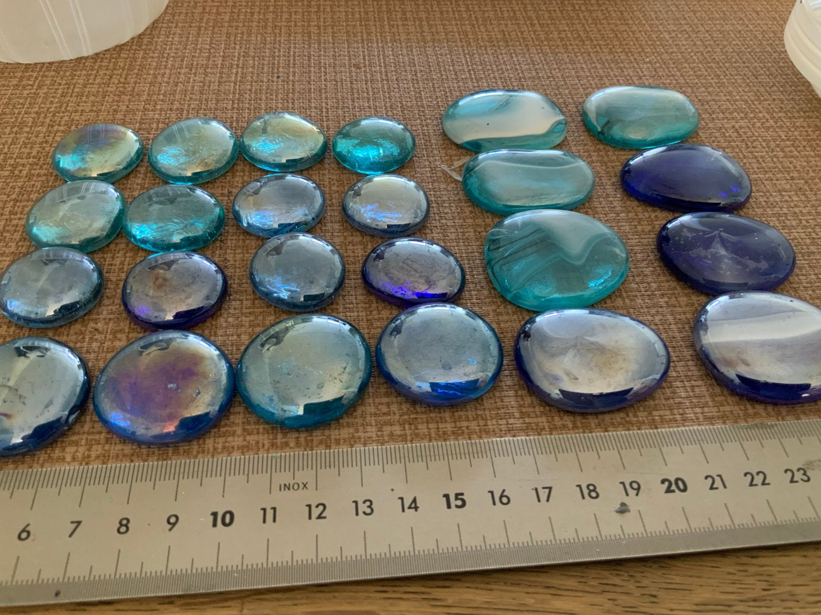 Diverse glazen nuggets - ruim 4,5 kg decoratie, Ophalen of Verzenden, Gebruikt, Blauw, Glas