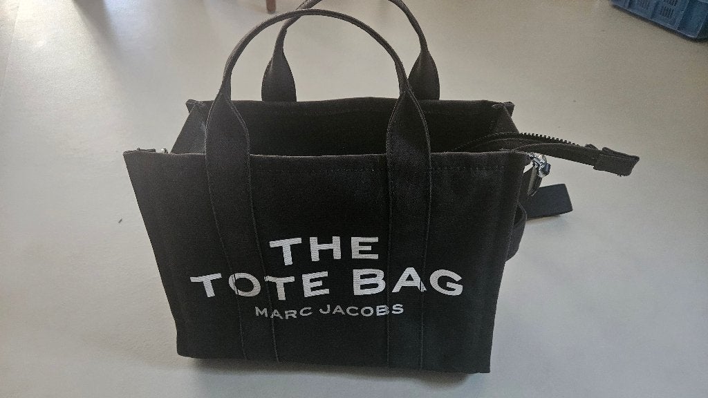 Tote Bag Marc Jacobs zwart, Sieraden, Tassen en Uiterlijk, Tassen | Damestassen, Ophalen of Verzenden, Zo goed als nieuw, Zwart