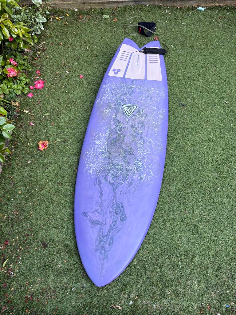 Custom Galjoen 5.8 surfboard van Dutchie Kaapstad  (38,5 L), Ophalen of Verzenden, Gebruikt, Shortboard, Met vinnen