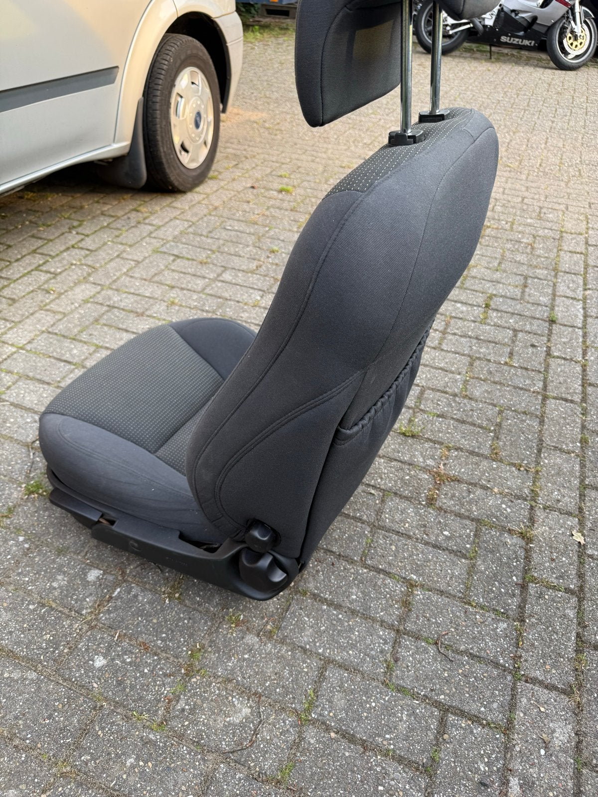 Saab stoel op rail - Comfortabele autostoel/camperstoel, Auto-onderdelen, Interieur en Bekleding, Ophalen, Gebruikt, Saab