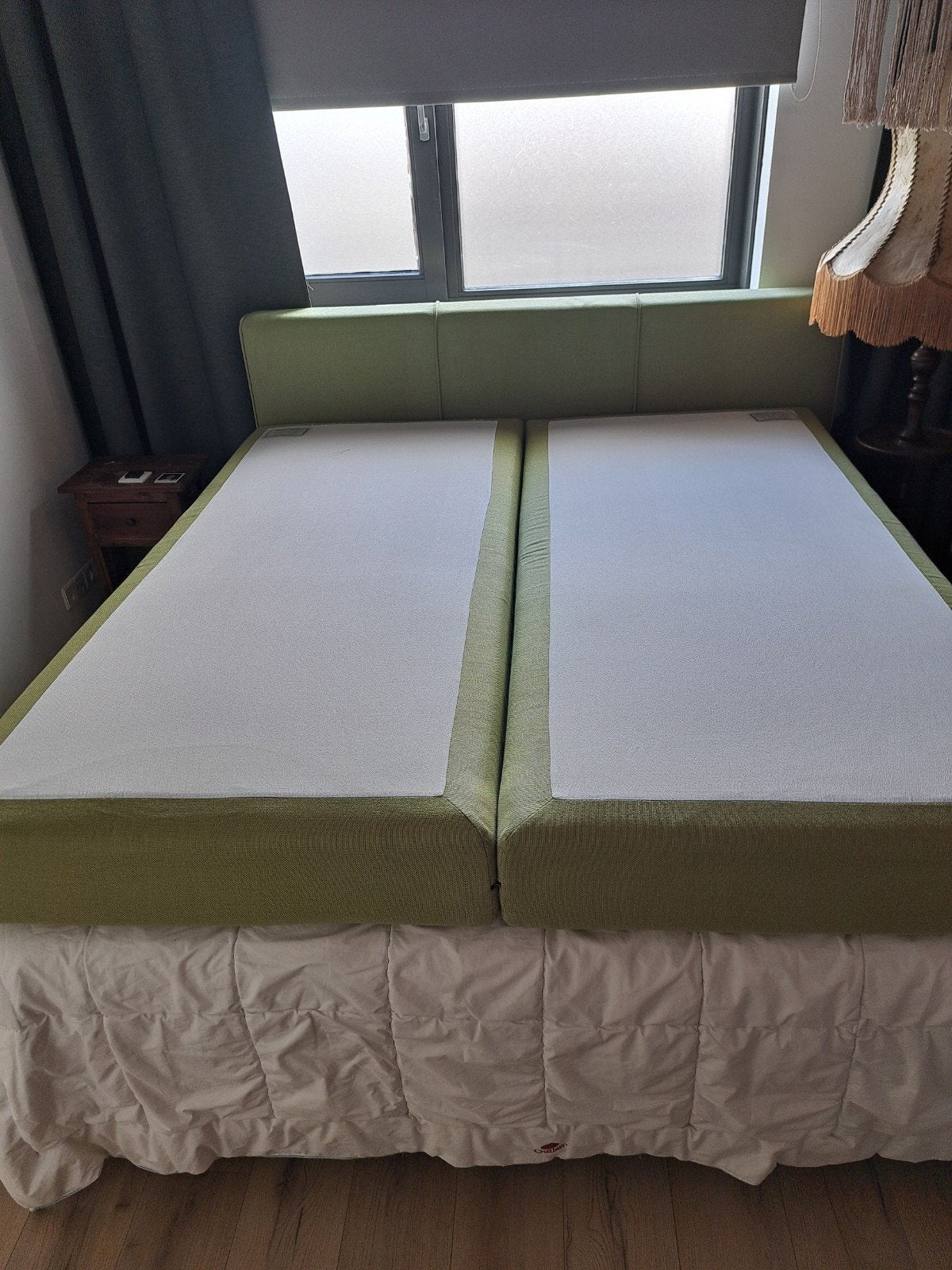Eenpersoons matras 90x200 - Pocketvering en koudschuim, Gebruikt, 90 cm, Eenpersoons, Wit