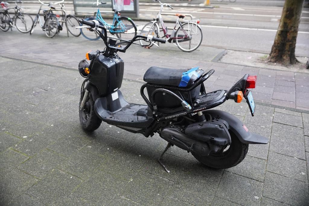 Honda Zoomer bouwjaar 2013, Ophalen, Gebruikt, Overige modellen, Maximaal 45 km/u